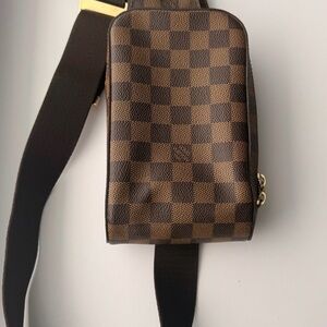 AUTHENTIC Louis Vuitton Crossbody Bag